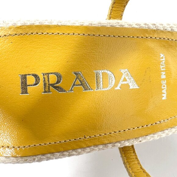 Vintage PRADA Y2K Floral Kitten Heels Size 37 | Yellow Woven Sandals - Picture 6 of 9